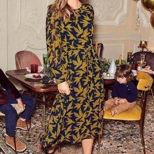 DISO Boden Alba Swooping Birds Dress